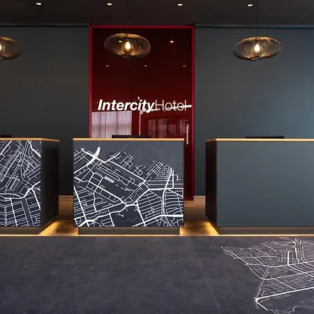 Intercityhotel 4*