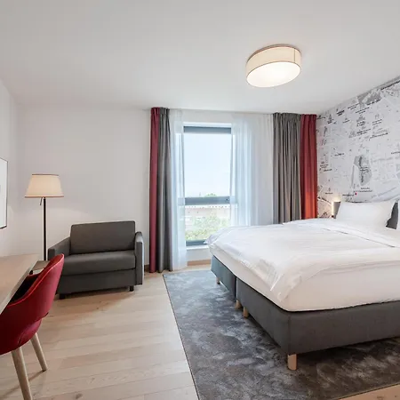 Отель Intercityhotel