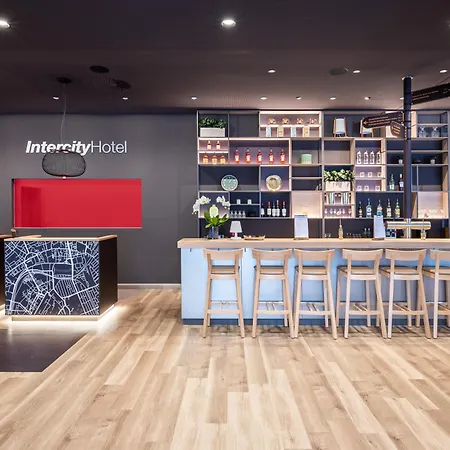 Intercityhotel Отель 4*