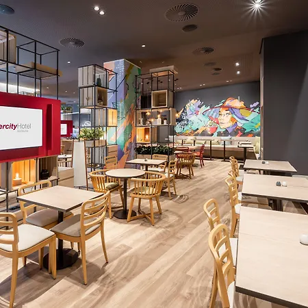 Intercityhotel Отель