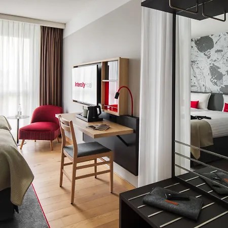 Intercityhotel Отель 4*