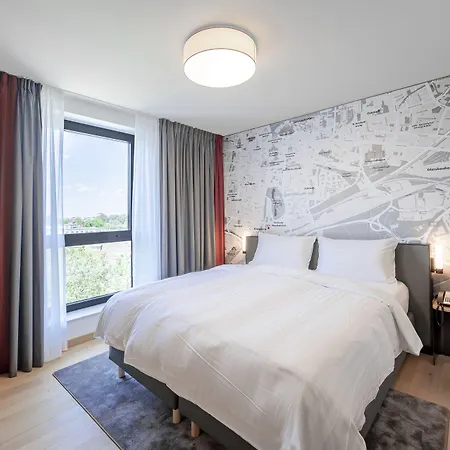 Intercityhotel Отель