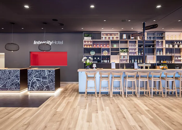 Intercityhotel 4*